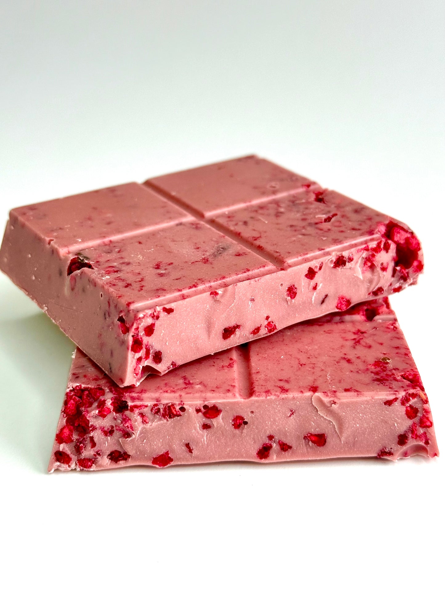 Ruby šokoladas su liofilizuotomis avietėmis, 180 gr.