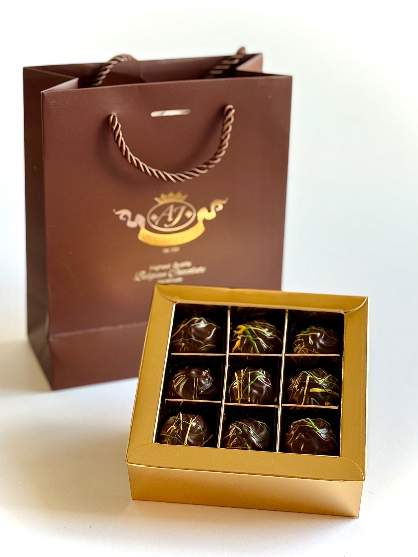 Dubai šokoladiniai saldainiai, 140 gr.