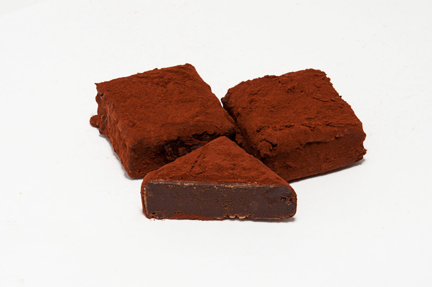 Šokolādes konfektes kolekcija ar kakao 12 g. Produkta Nr. 0005 (100 g.)