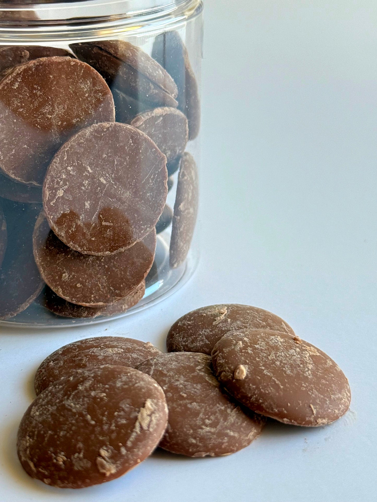 Pieniškas šokoladas indelyje, 140 gr.