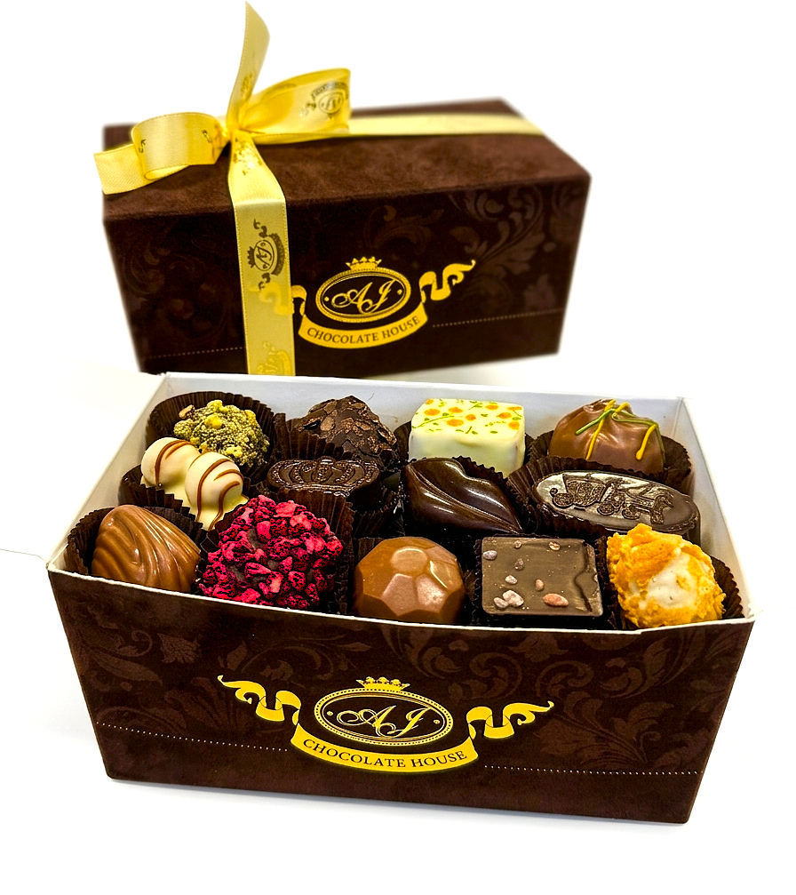 Candy box 700 g