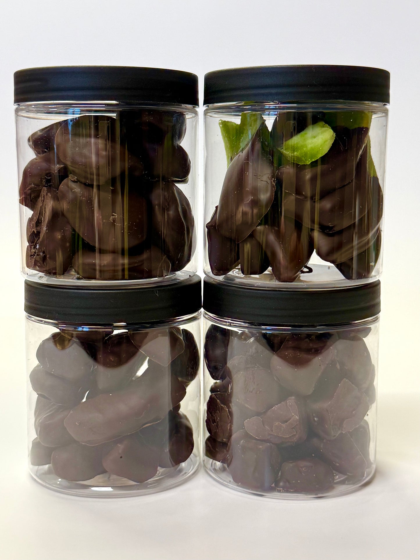 PREMIUM džiovinti vaisiai šokolade, 4 rūšių - 30 proc. NUOLAIDA