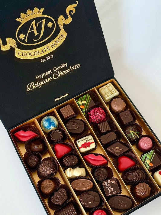 Saldainiai "Su Valentino diena" prabangi dėžutė 500 gr.